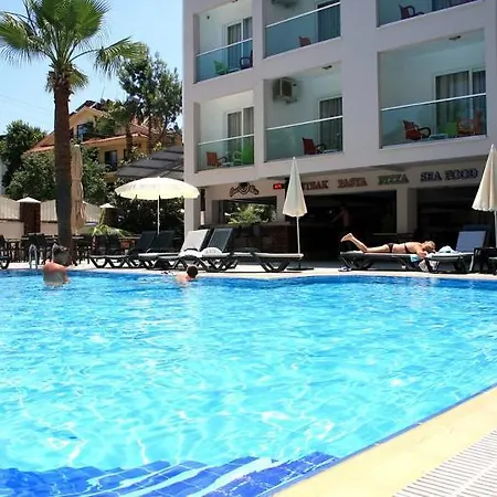 Palmea Hotel 4*