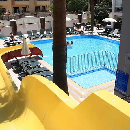 Hotel Palmea