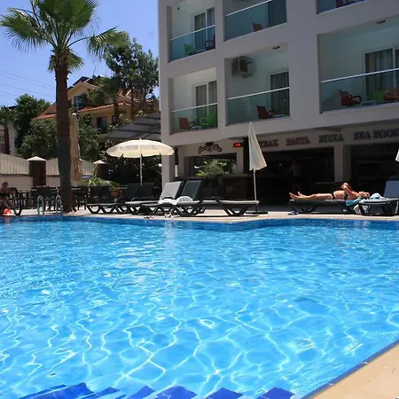 Palmea Hotell 4*