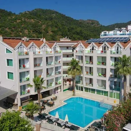 Hotell Palmea 4*