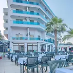 Hotel Palmea 4*