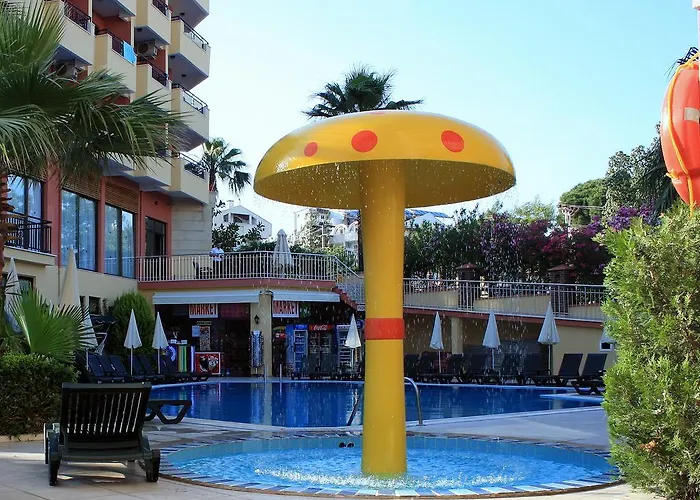 Ξενοδοχείο Palmea 4*