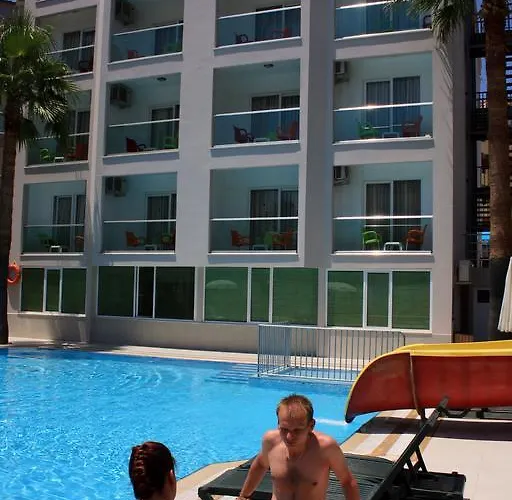 Ξενοδοχείο Palmea 4*